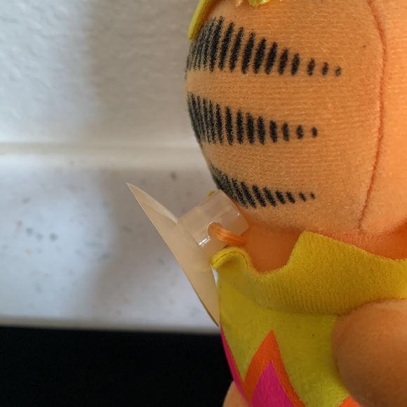 Vintage Russell Stover Garfield Easter Egg Plush Toy NWT - Picture 9 of 16